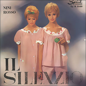 Il Silenzio/ Via Caracciolo